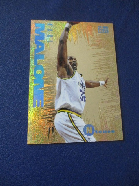 1994-95 Skybox Emotion - Ntense Karl Malone #5 HOF