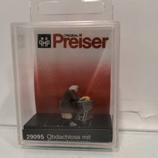 Preiser Mini-Figures 29095, Homeless Woman wi...
