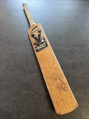 Slazenger V800 Panther Cricketschläger Hand 31,75 Zoll 80 cm 2 Pfund 4 Unzen