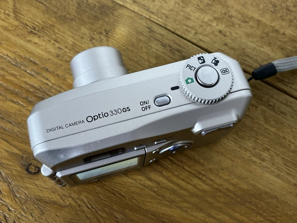 Cámara digital Pentax Optio 330 GS 3,2 MP, pantalla abatible, pantalla selfie - PROBADA ✅ Foto 3 de 4