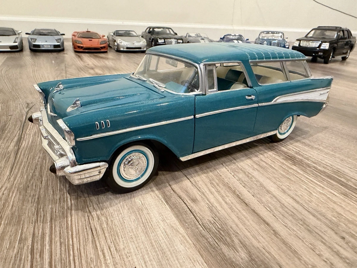 25+ Road Signature Chevrolet 1:18 Scale Diecast & Toy Vehicles for