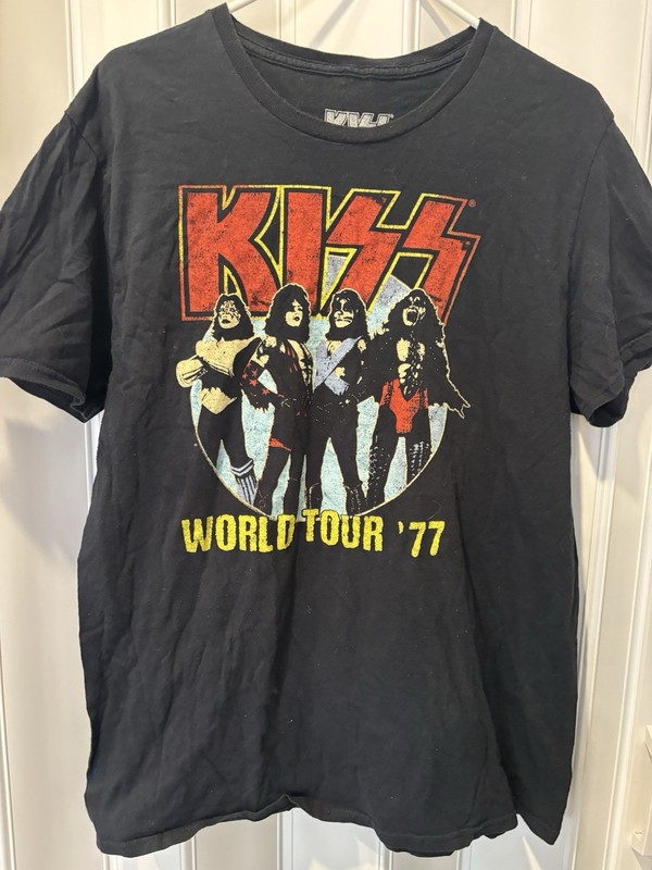 KISS T Shirt Size Large