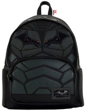 Mini Mochila Cosplay Loungefly DC Comics The Batman Edición Limitada