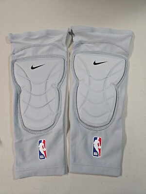 nike hyperstrong padded knee sleeve