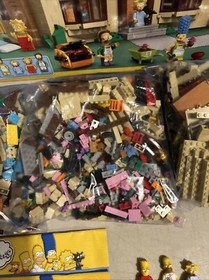 LEGO Simpsons House # 71006 Near Complete Boxed 99.9 Percent Complete
