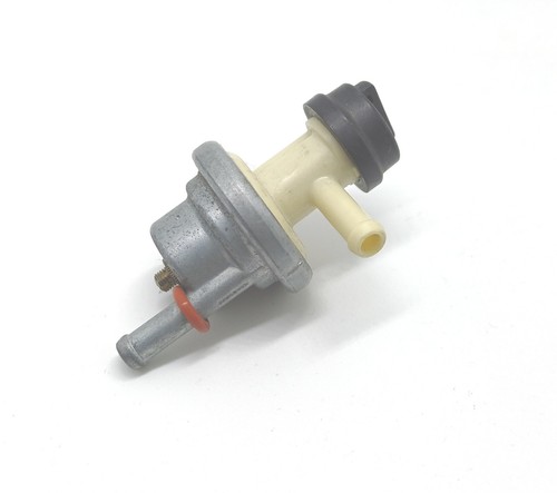 VACUM CONTROL VALVE BMW E30 M20B23 - BMW 11731705584 - Picture 2 of 7
