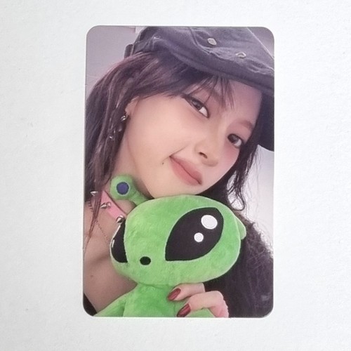 SMTOWN 2025 The Culture The Future Ver. Aespa Red Velvet Official Photocard - Picture 3 of 22