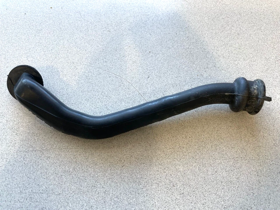 04-10 MERCEDES-BENZ CLS500 C219 ~ MANGUERA DE DRENAJE DE AGUA CONDENSADA IZQUIERDA ~ A2118324794 Foto 2 de 3