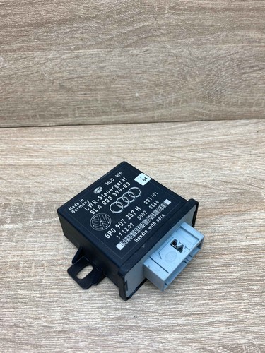 8P0907357H 5LA008379 Hella Volkswagen Audi Seat Skoda Lichtmodul Einheit Steuergerät Mai