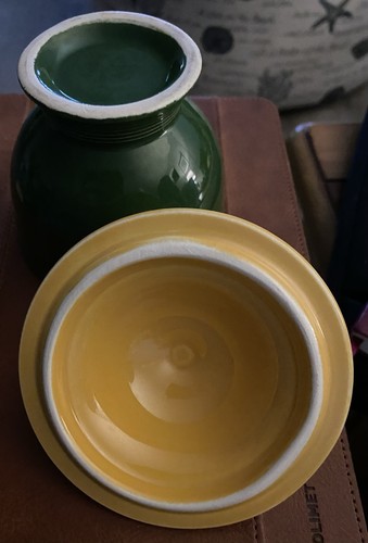 Vintage Fiesta Sugar Bowl with Lid in Original Yellow/Green Glaze NHH-826 - Picture 5 of 6
