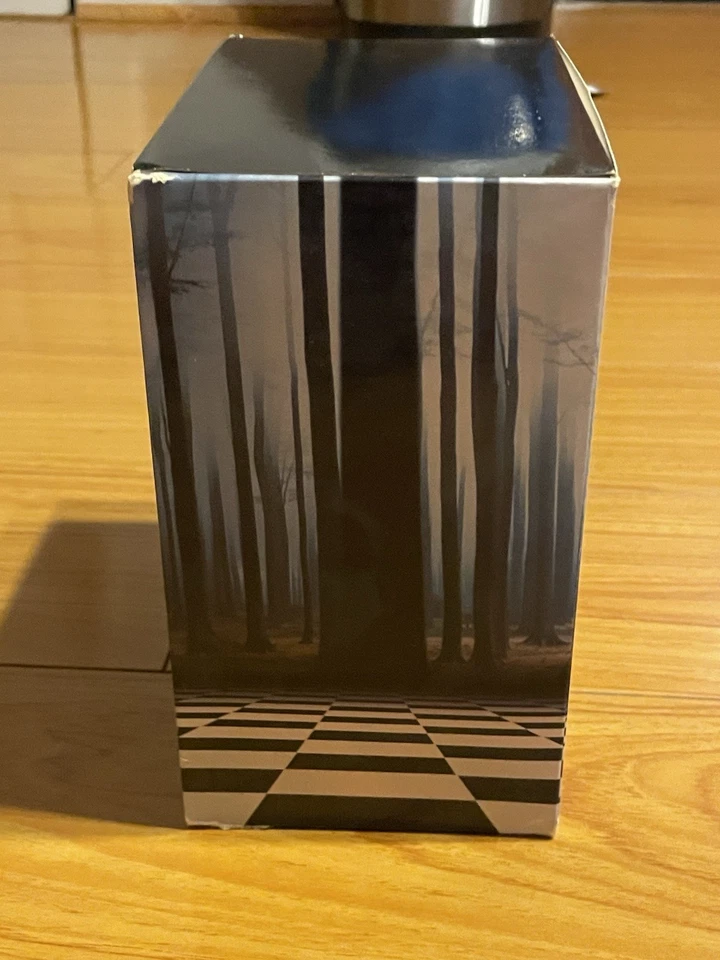 Twin Peaks - 6 Tape VHS Box Set - (PARTIALLY SEALED) David Lynch - Image 4 of 4