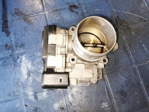 Drosselklappe 03C133062D  VW Golf  VI Eos Tiguan 5N Passat Seat Leon  1,4 TSI