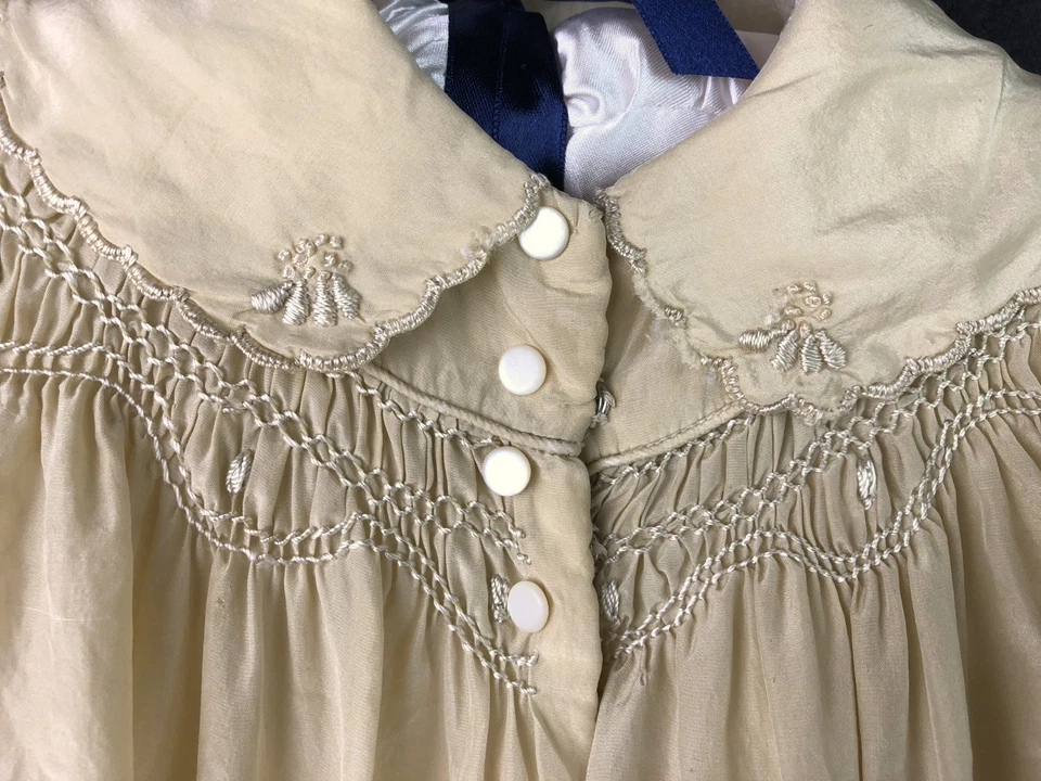 Vintage Truhu Infant Baby Christening Jacket Cape Silk Embroidery - Image 2 of 4