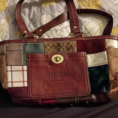 Coach Patchwork Shoulder Bag Turn Lock Brown Burgundy Beige Designer Logo