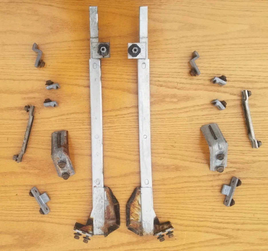 Window Channel Stops 1966 Mercury Monterey Marauder 66 快背硬顶 — 第 2/4 张图片