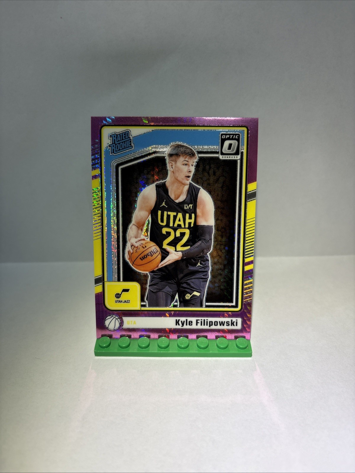 2024-25 Panini Donruss Optic Rated Rookies Kyle Filipowski Hyper Pink Prizm #300