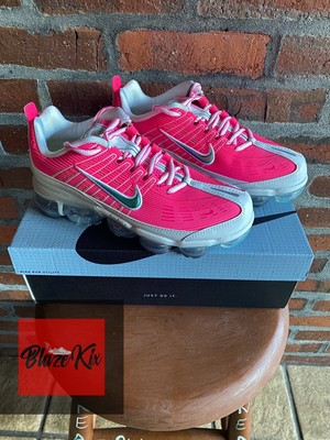 volt hyper pink vapormax