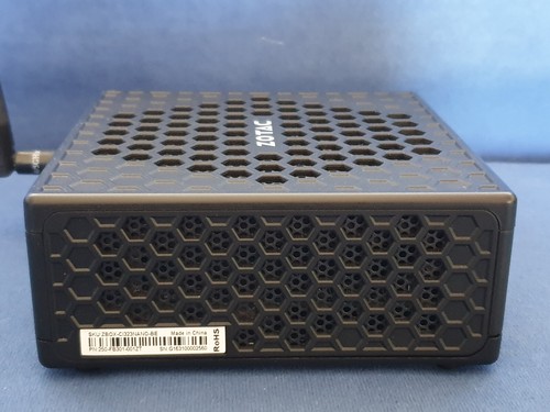 ZOTAC ZBOX CI323 nano, Intel N3150 Quad-Core 1.6GHz, 4GB RAM, Mini-PC, lüfterlos - Bild 9 von 18