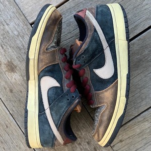 nike sb strummer