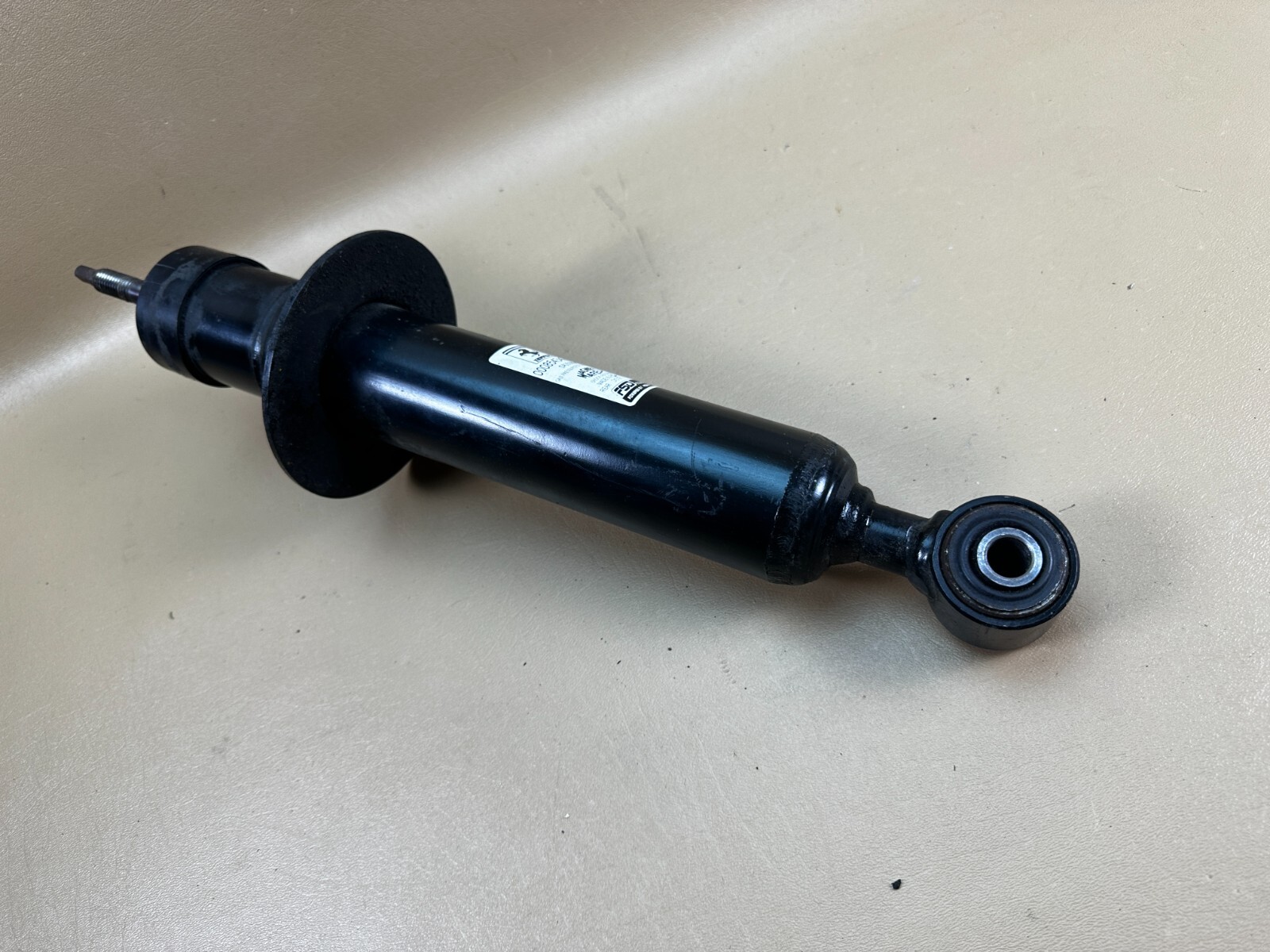 2019-2020 FERRARI PORTOFINO F164 REAR SUSPENSION SHOCK STRUT ABSORBER OEM 854342