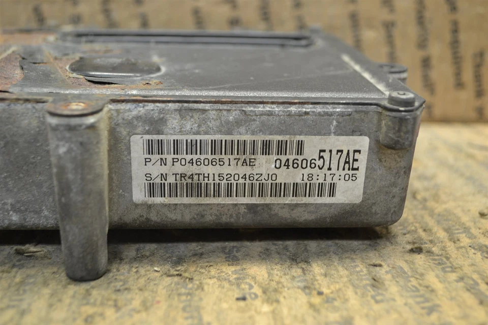 Блок управления трансмиссией 2000 Chrysler 300M TCU P04606517AE модуль 821-4D5 - Изображение 2 из 3