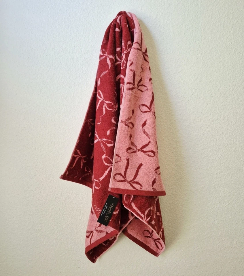 Juego de Toallas de Baño Rachel Zoe 4 Piezas Baño y Mano Cinta Rosa y Roja NUEVO Navidad Foto 2 de 4