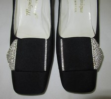 Vintage 1960s Magninique for I. Magnin Black Pumps, Rhinestone Trim, 9 4A