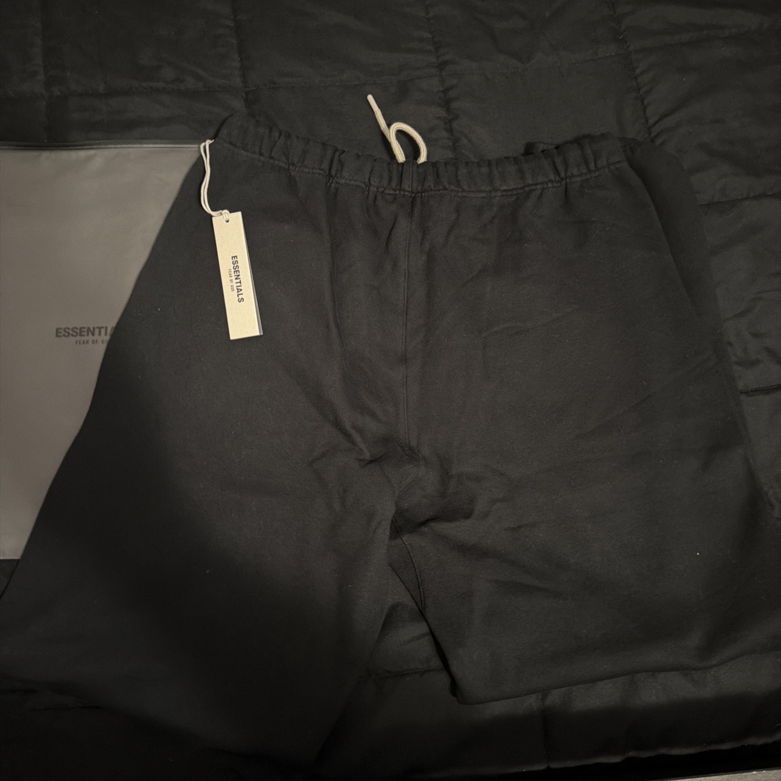 SIZE XL Jet Black Sweatpants BRAND NEW Fear of God Essentials  100% Authentic thumbnail 5