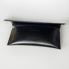 NEU Saint Laurent YSL großes echt Leder Brillen-/Sonnenbrillenetui mit Tuch