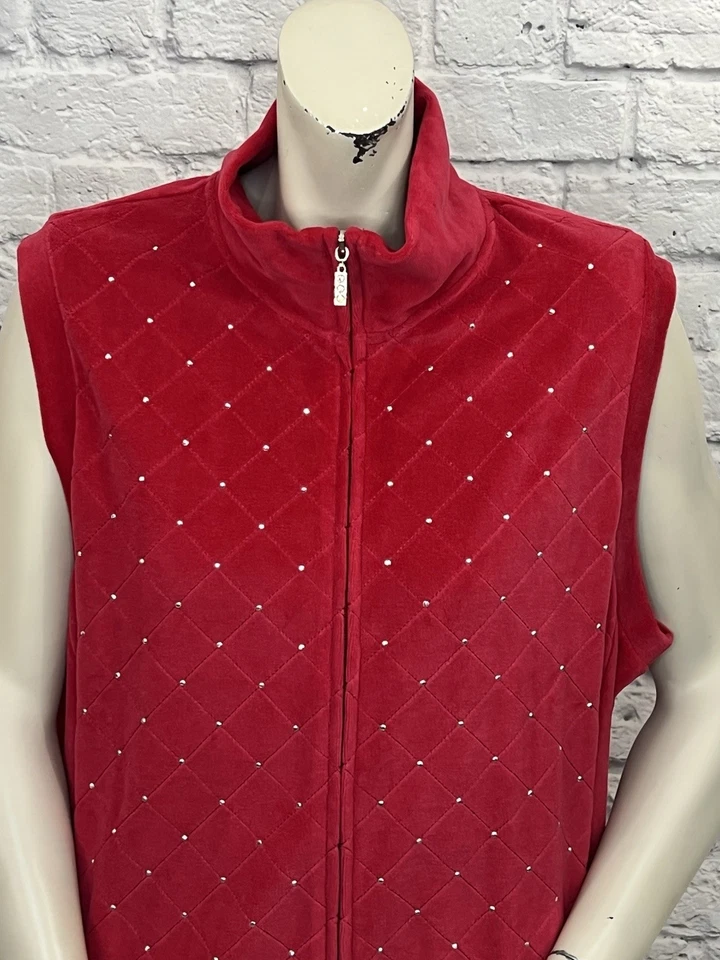 QUACKER FACTORY WOMEN'S RED EMBELLISHED VELOUR ZIP UP VEST SIZE XL - Image 2 of 4