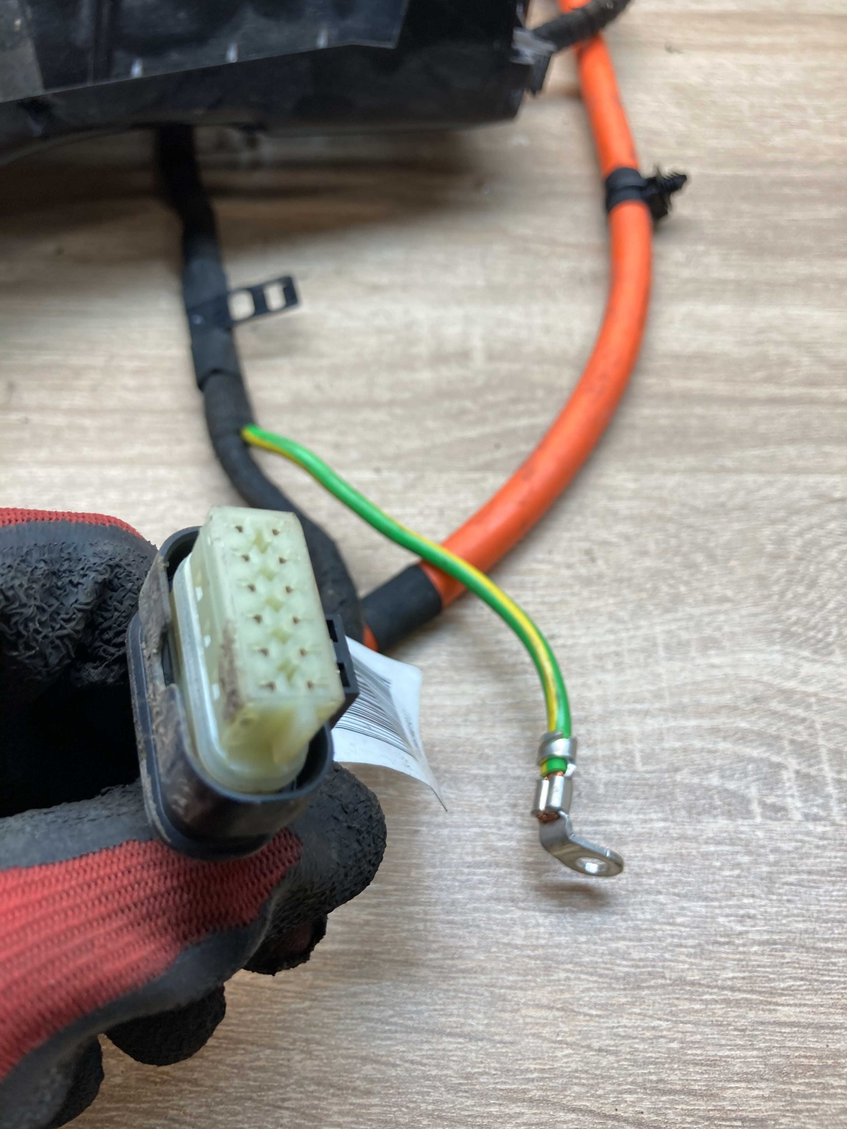 A1668803903 A1665405017 mercedes Benz GLE W166 Battery Charge  