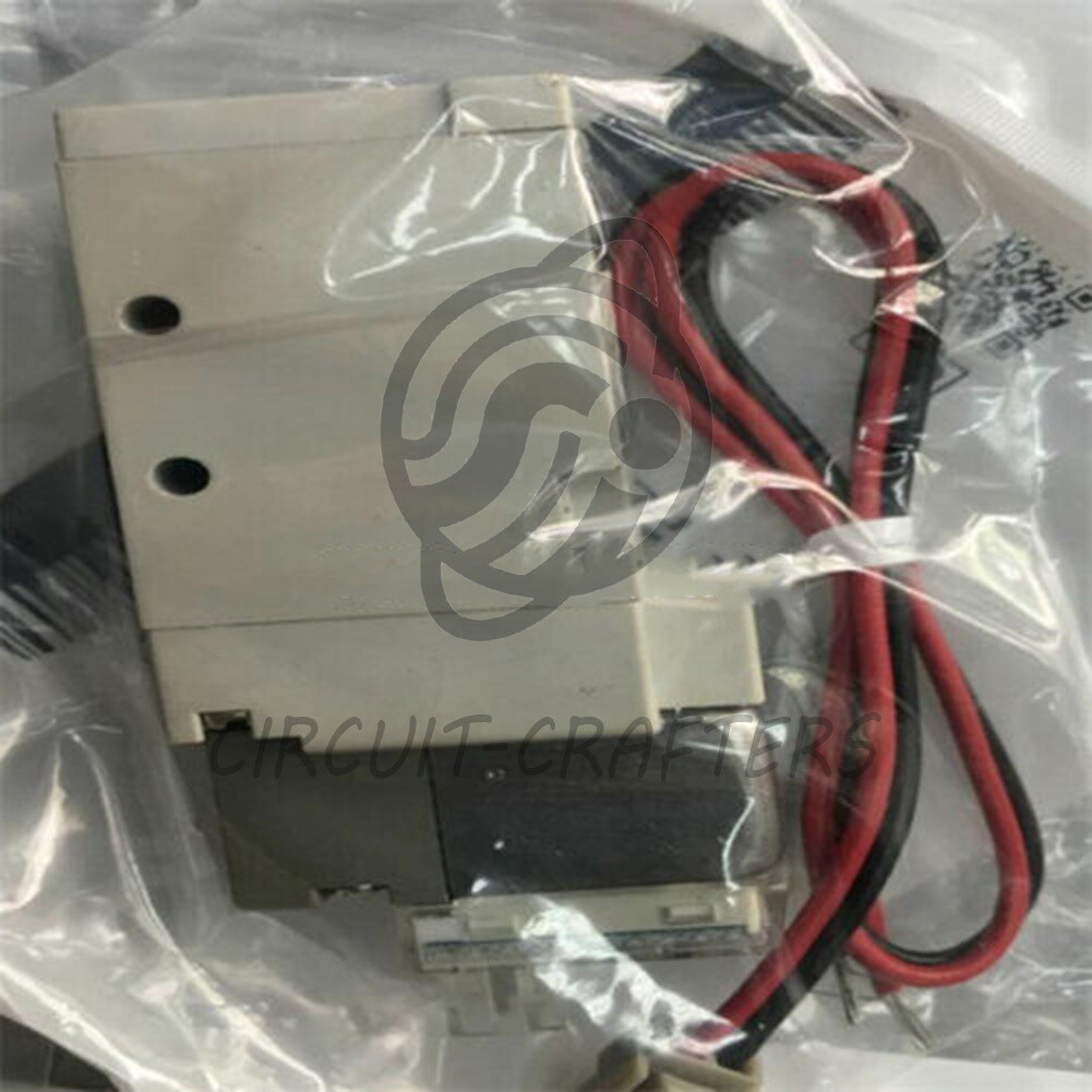 1PCS New in box SMC SYJ5120-5M-M5