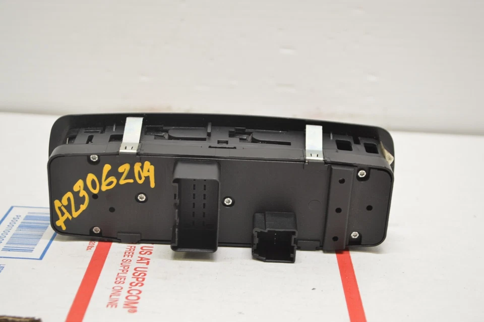 12 19 Dodge Grand Caravan Interruptor Maestro Ventana Eléctrica Puerta Ventana Botón MT71#020 Foto 2 de 3