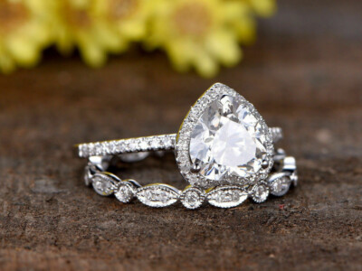 Heart Cut 3.25Ct Diamond 14K White Gold Halo Bridal Ring Set Simulated Size 7.5