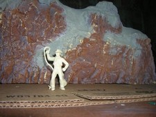 MARX 1960'S COWBOY WITH BULLWHIP 60MM MX253 TOY SOLDIER RANCH SERIES RBR CRM