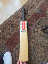 Gray Nicholls Longbow 5 Star. English Willow Harrow 