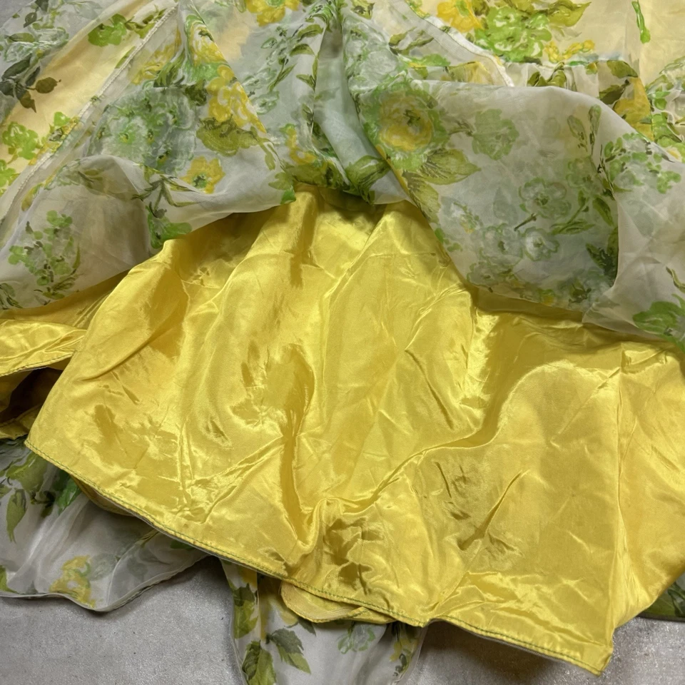 Maxi Vestido Floral Vintage Años 60 Mediano Hecho a Mano Forrado Hinchado Campesino Casa Núcleo Foto 4 de 4