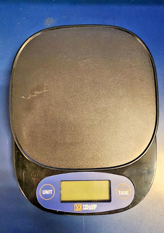 **DAMAGED** Yellow Jacket 61003 - Hydrocarbon Charging Scale - 13.22 lb Capacity