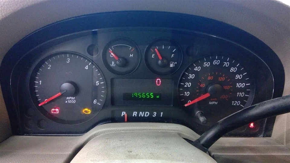 Volante usado se adapta a: Ford Freestar 2005 grado A Foto 3 de 4