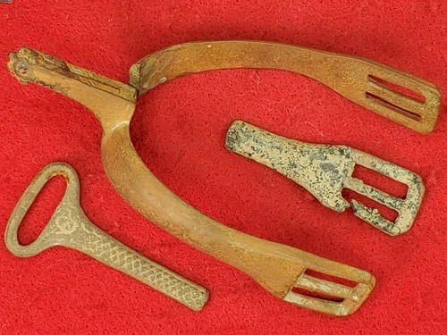 EXCAVATED CIVIL WAR RELICS LEECH & RIGDON CONFEDERATE CAVALRY SPUR / SWORD DROP