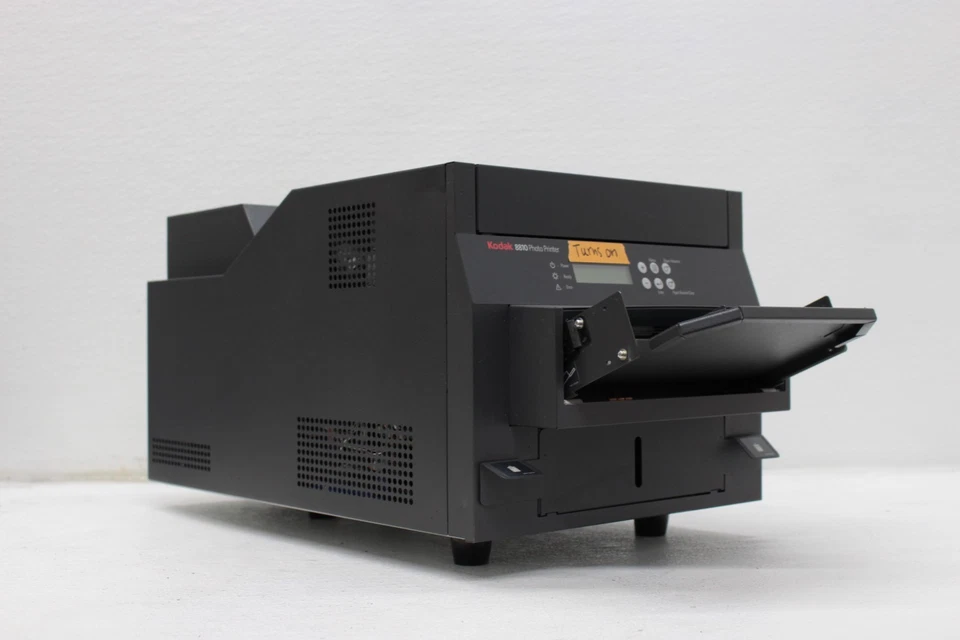Kodak 8810 Color Photo Printer | ONLY Printer | Turns On - Image 2 of 4