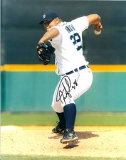 BRUCE RONDON DETROIT TIGERS AUTOGRAPHED SIGNED 8X10 PHOTO W/COA