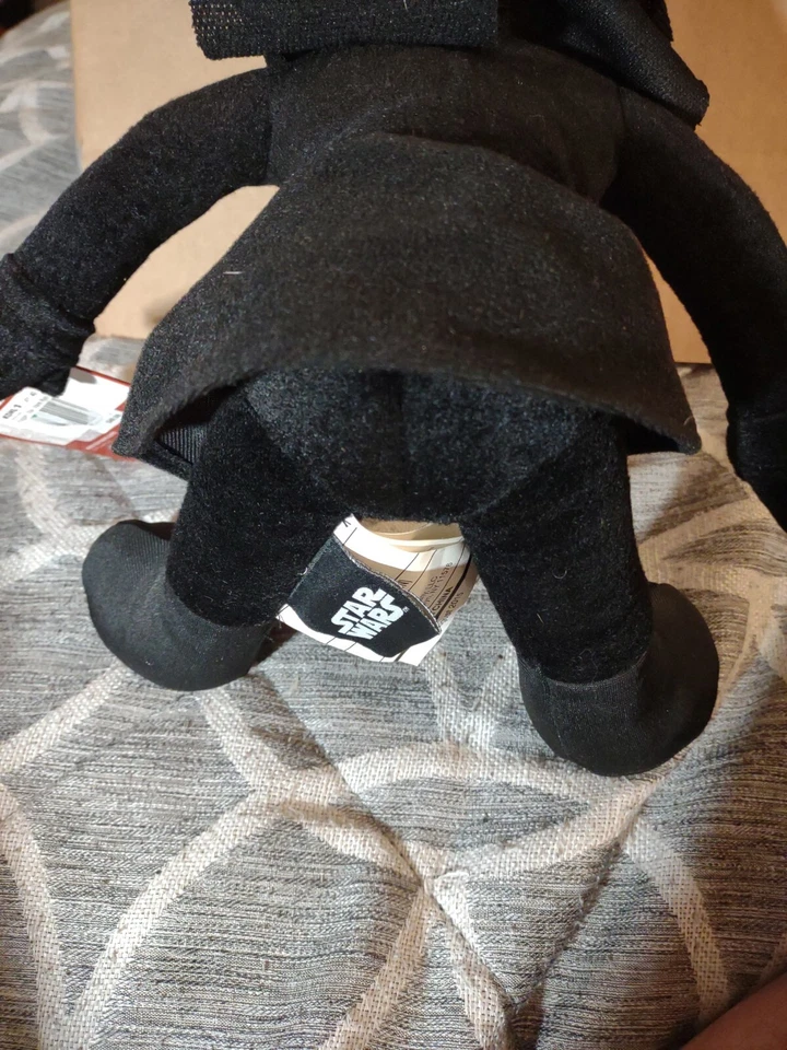 Disney Star Wars Force Awaken Kylo Ren 11 дюймов плюшевая. Отсутствует плед. - Изображение 4 из 4