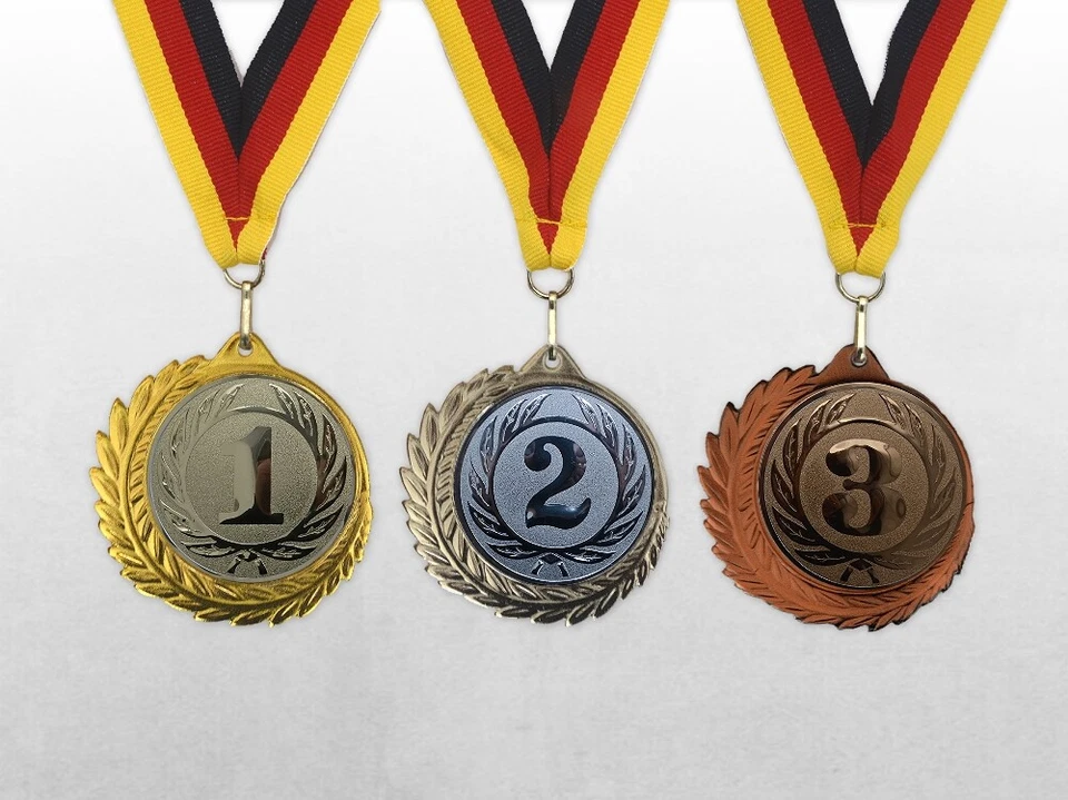 VEREINSSTORE 3er Set GROSSE PREMIUM Medaillen MONACO 70mm / mit Band & Emblem Medaillen Set