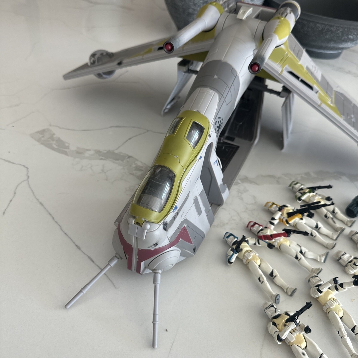 Star Wars Revenge Of The Sith Republic Gunship 2005 Hasbro Star Wars Revenge Of The Sith Republic Gunship 2005 Hasbro