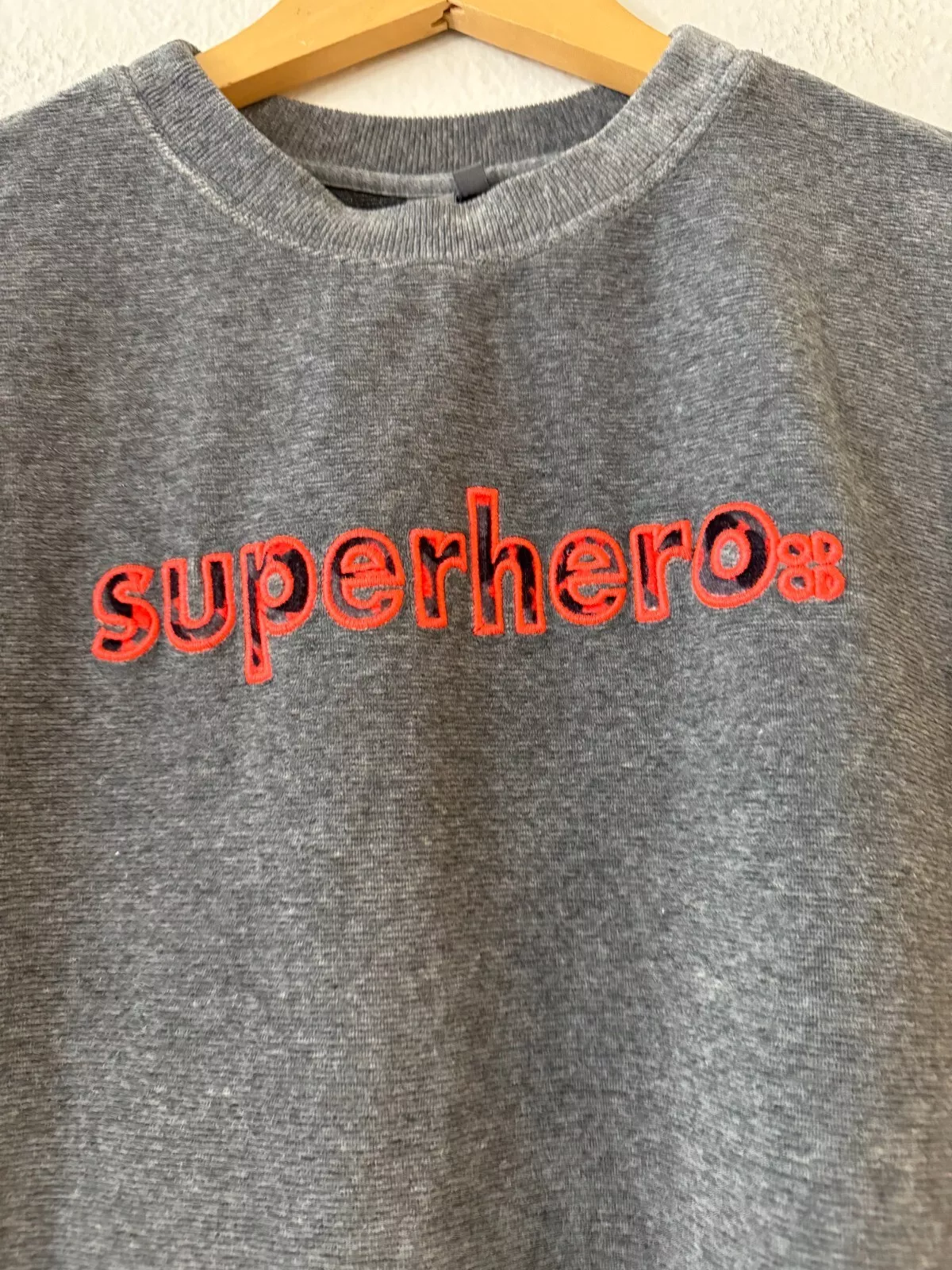 sweaty-betty superhero cropped long sleeve crew pullover sweatshirt