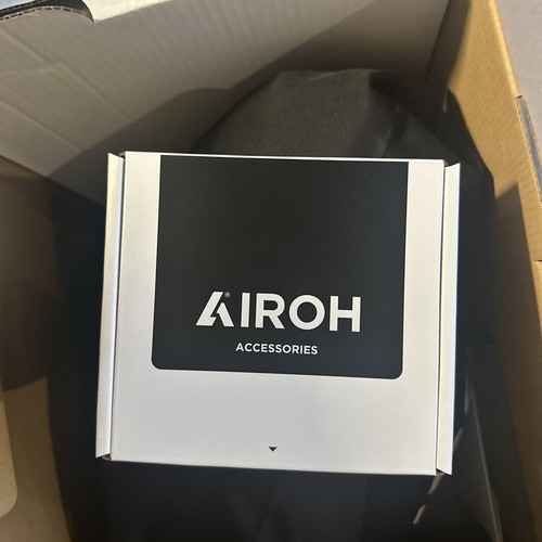 Casco Airoh Commander 2 Carbon Taglia XL PROMO SUMMER - Imagen 4 de 6