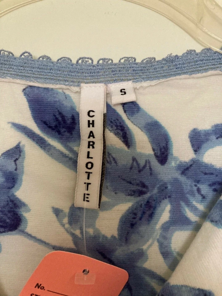 Nueva Camisa Charlotte Tarantola Estampado Flor Y Leopardo Foto 2 de 4