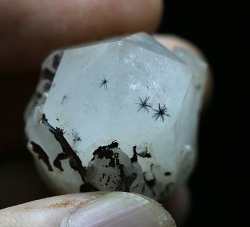 96.3ct Natural Beautiful Hollandite Star Quartz. Crystal Polished Specimen - Picture 3 of 7