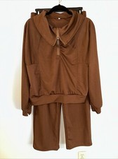Women s Two Piece Outfit Set Size M Brown